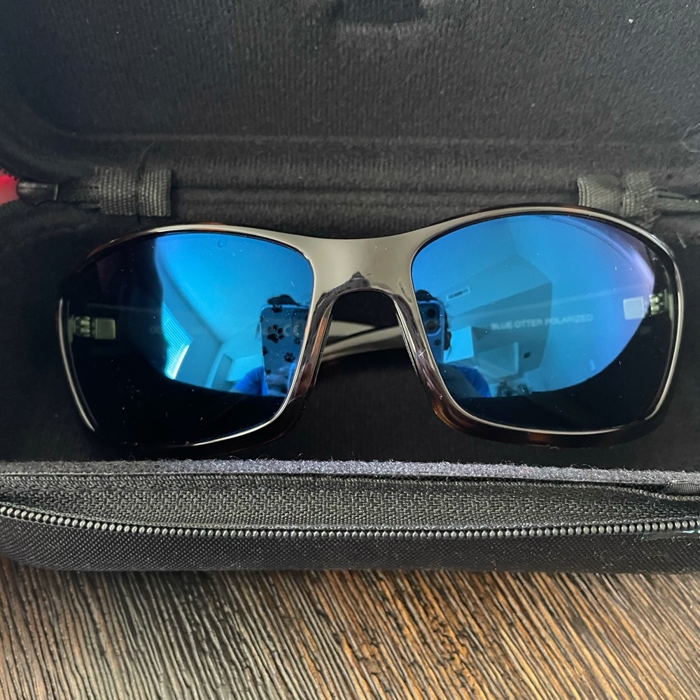 Blue Otter Polarized Sunglasses- Oconee